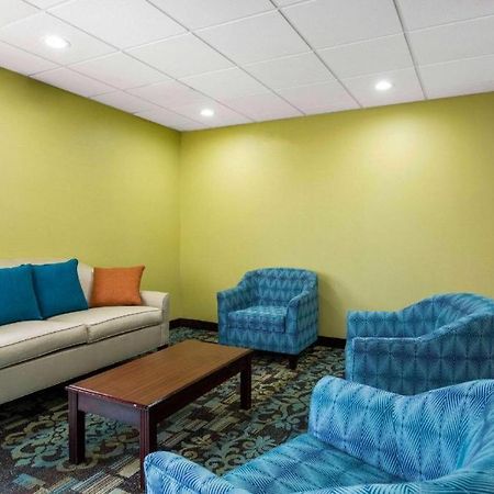 Quality Inn & Suites Arnold - St Louis Eksteriør bilde