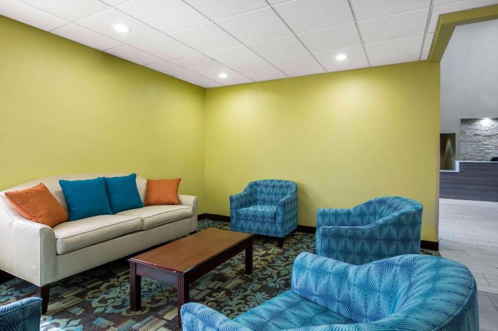 Quality Inn & Suites Arnold - St Louis Eksteriør bilde
