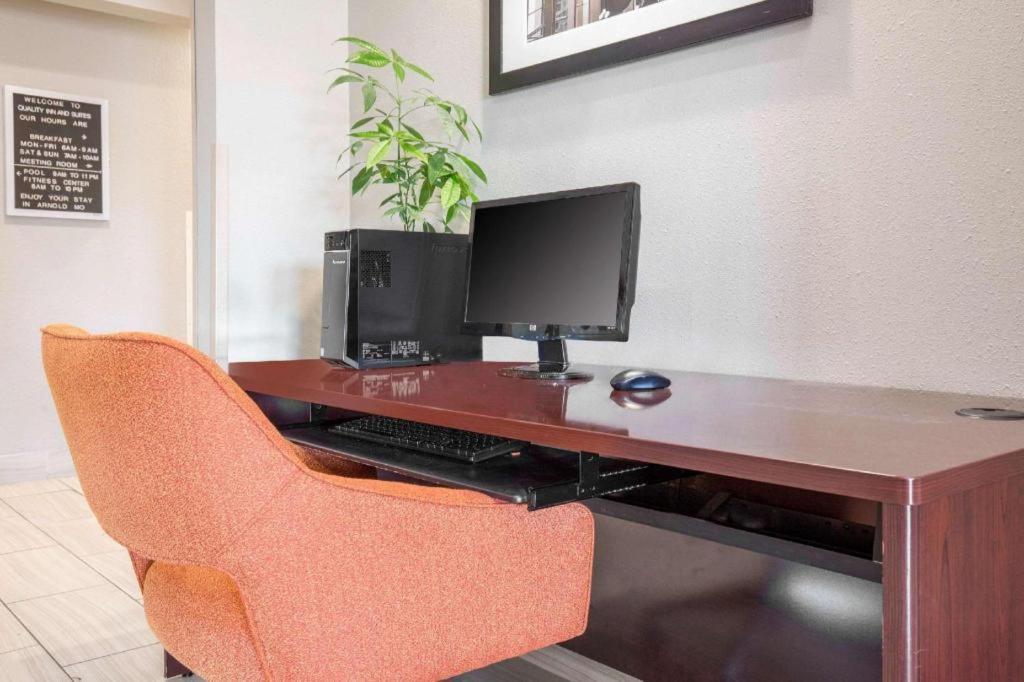 Quality Inn & Suites Arnold - St Louis Eksteriør bilde